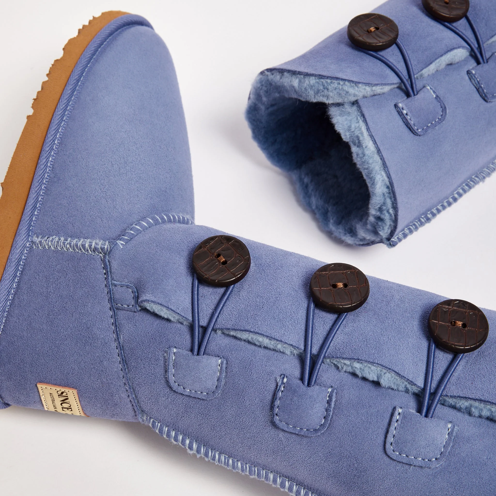 Women's Burleigh Button Quad Colours - Image 16