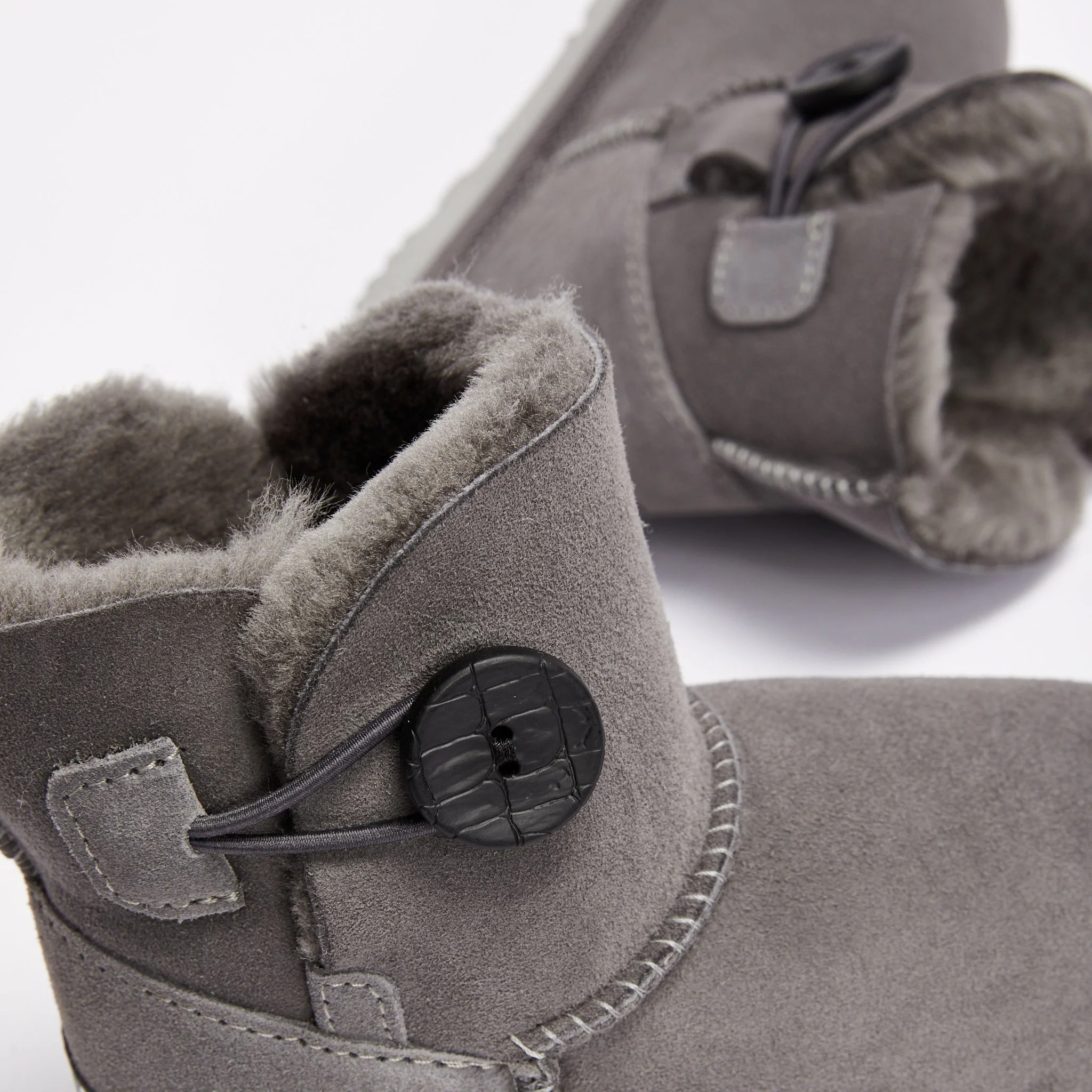 Men's Burleigh Button Mini - Image 24