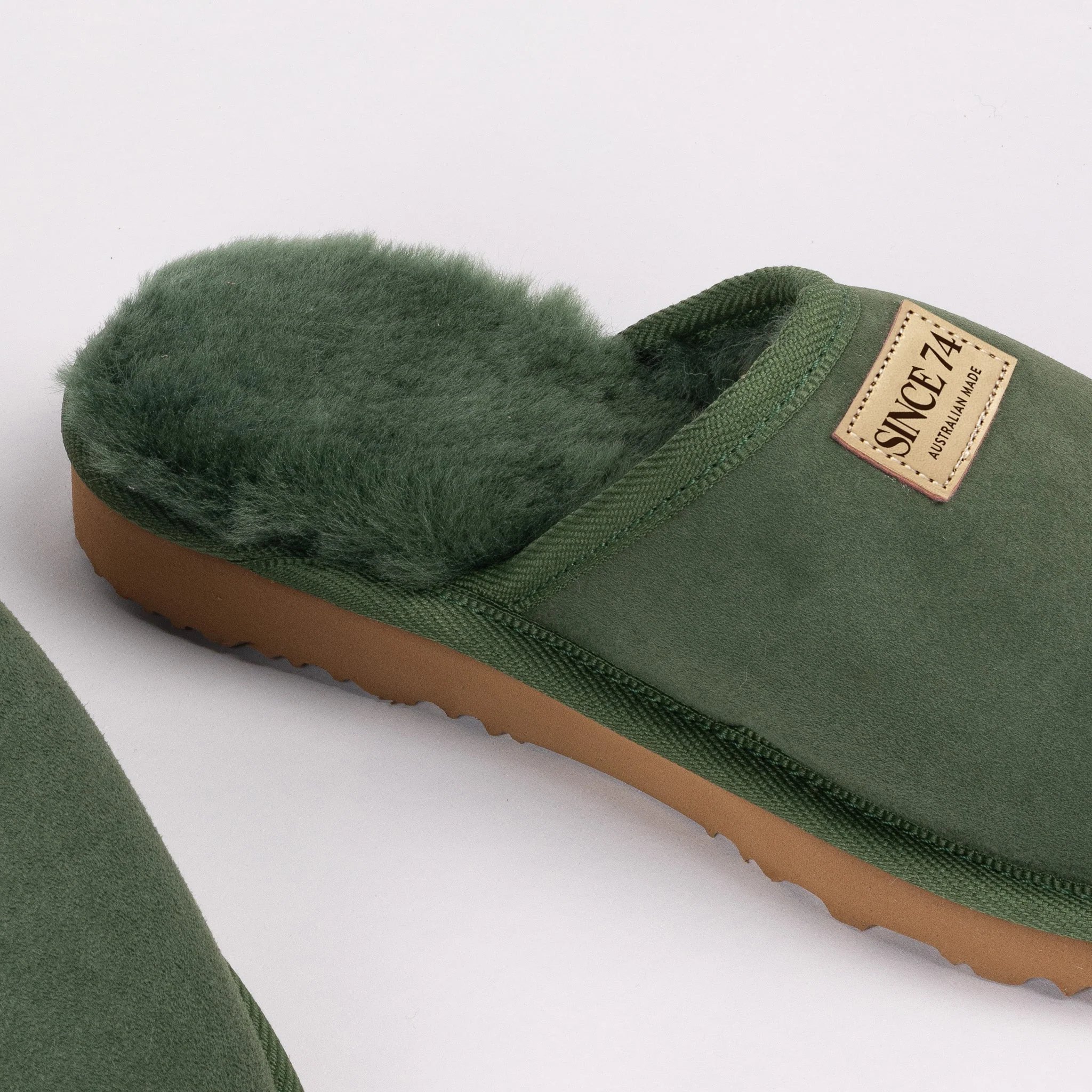 Men's Limited Edition Heritage Classic Slipper - Image 12