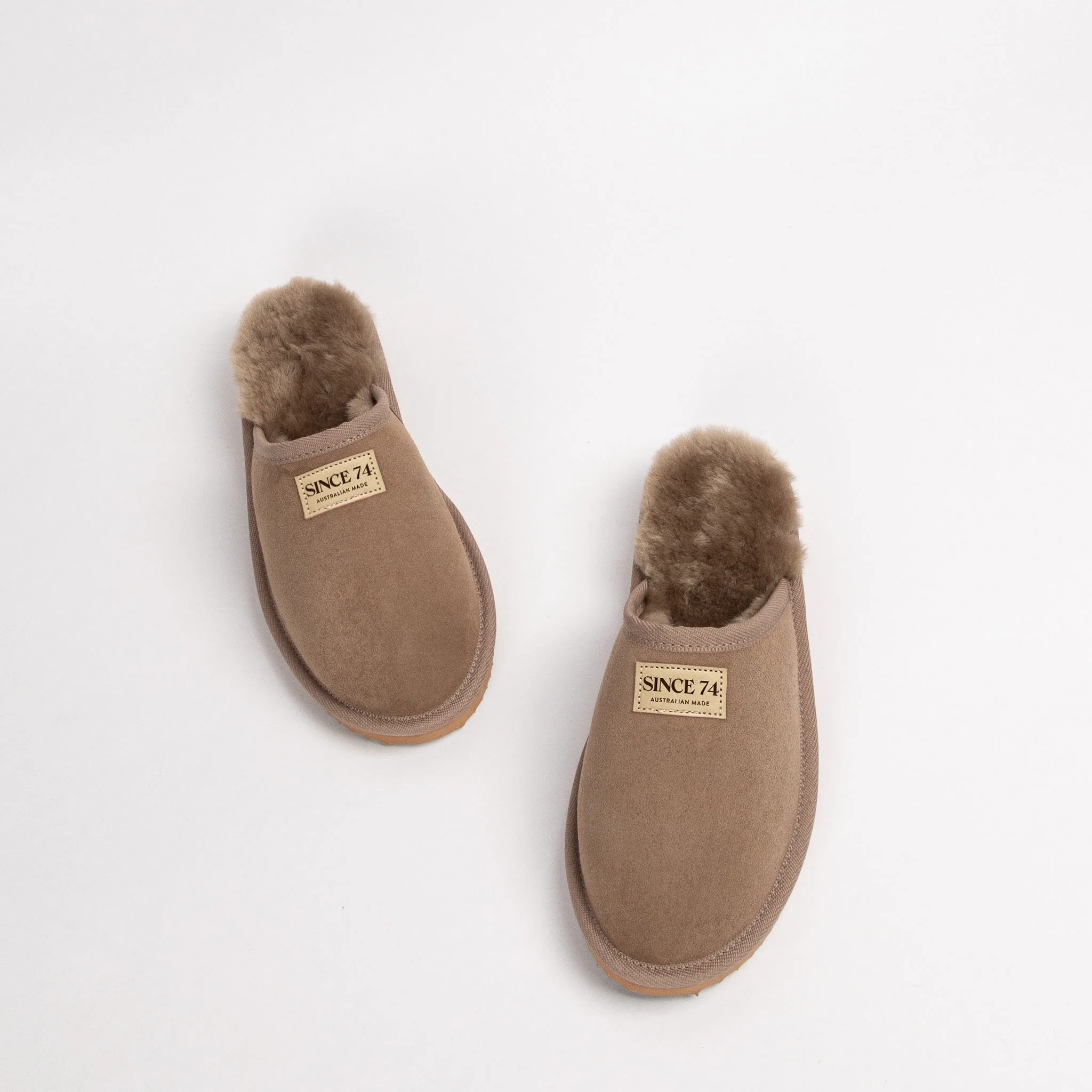 Men's Limited Edition Heritage Classic Slipper - Image 3