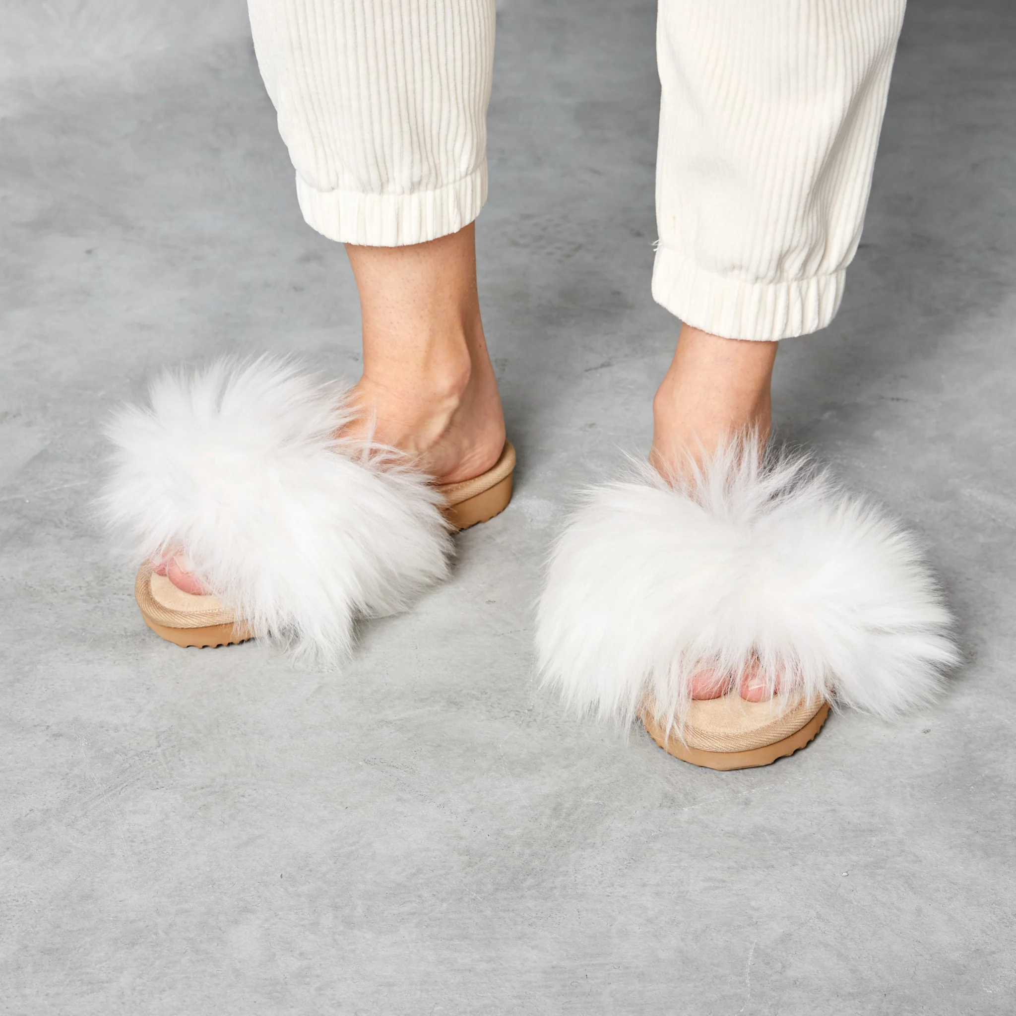 Women's Dolly Slides - Image 4