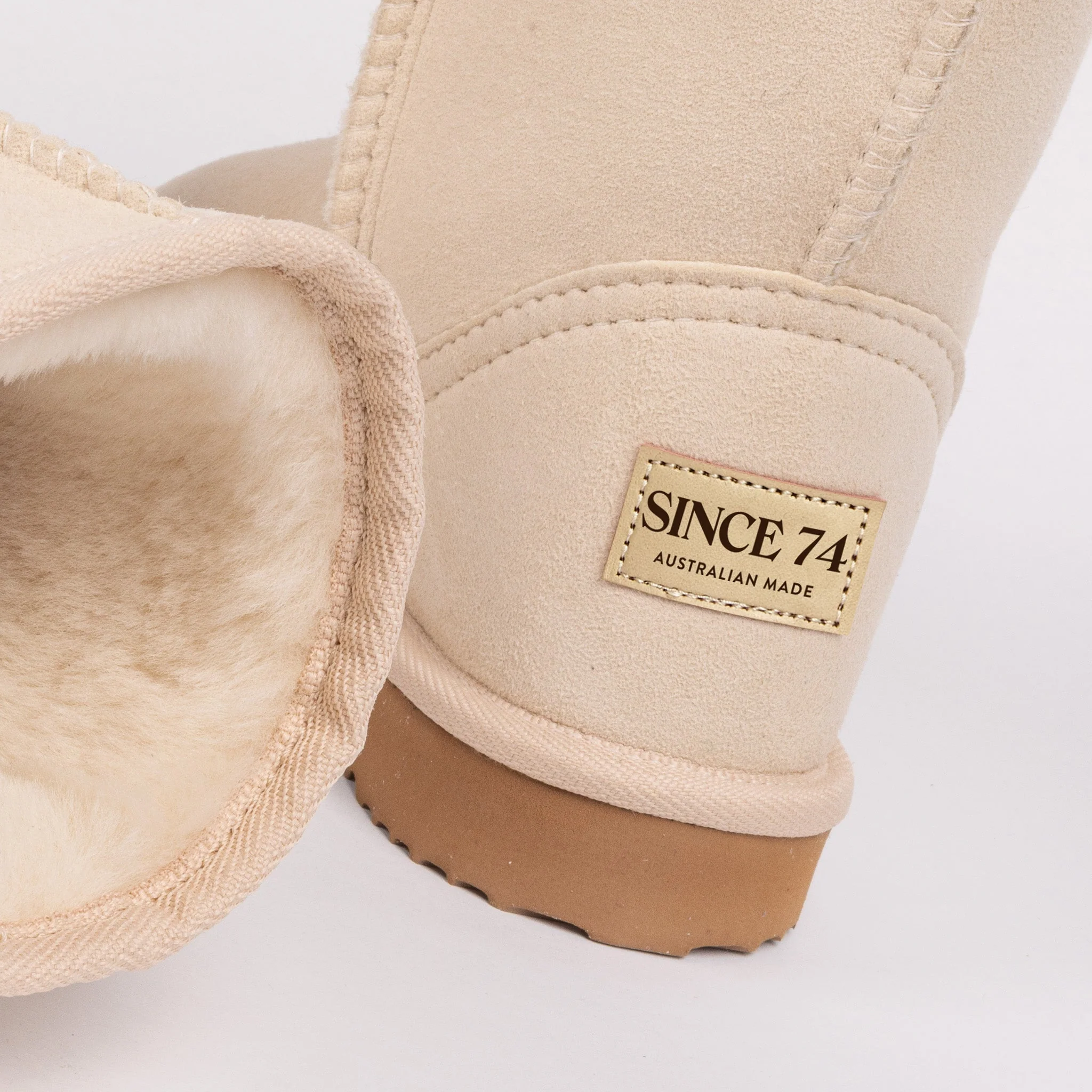 Women's Limited Edition Heritage Classic Mid - Image 12