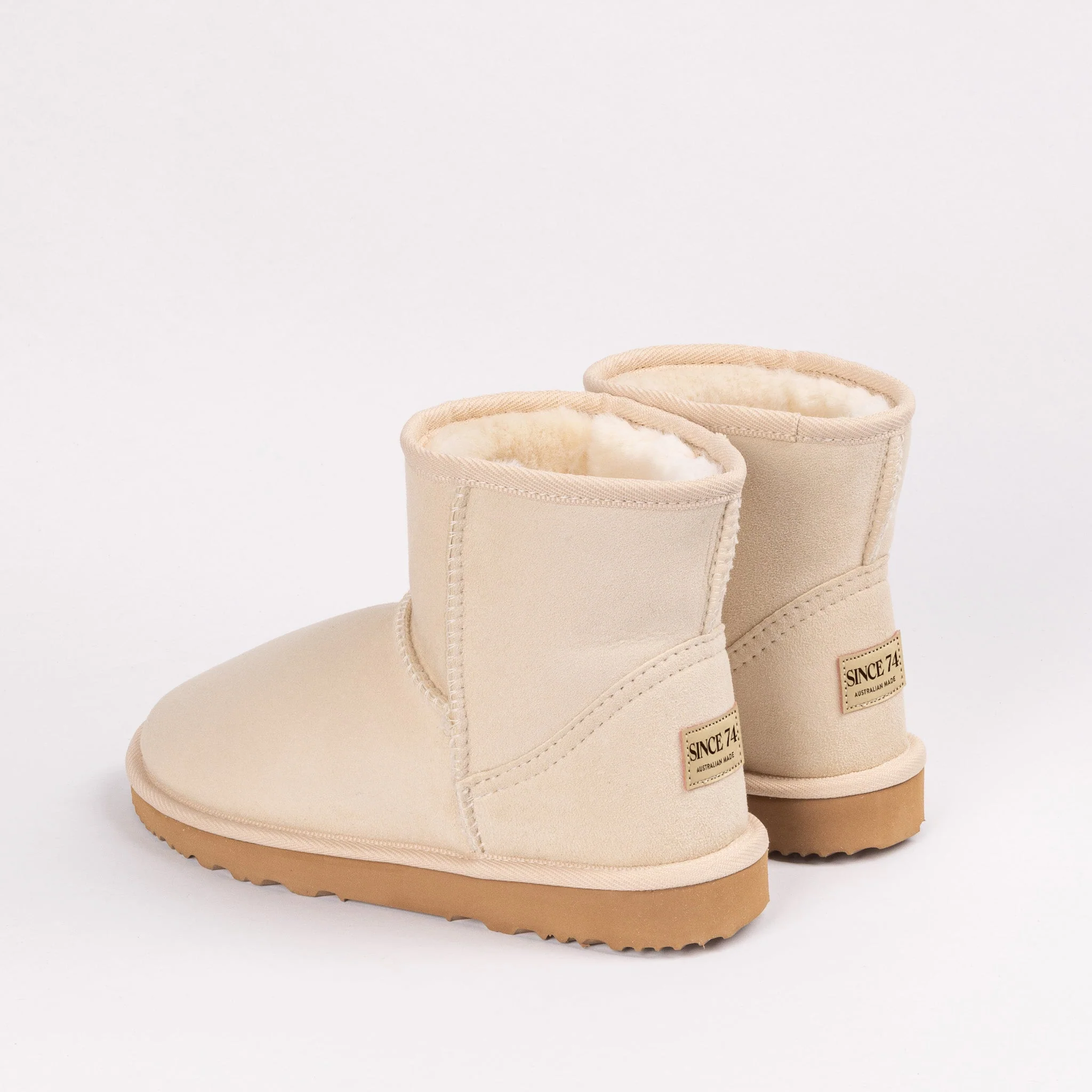 Women's Limited Edition Heritage Classic Mini - Image 13