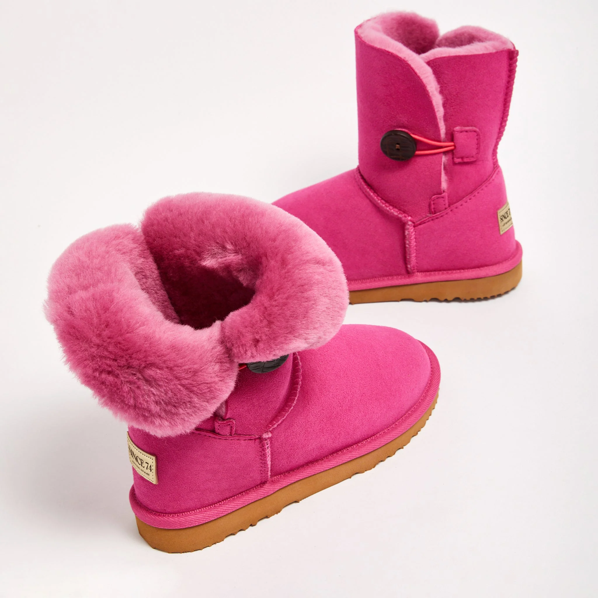 Women's Burleigh Button Mid Colours - Image 10