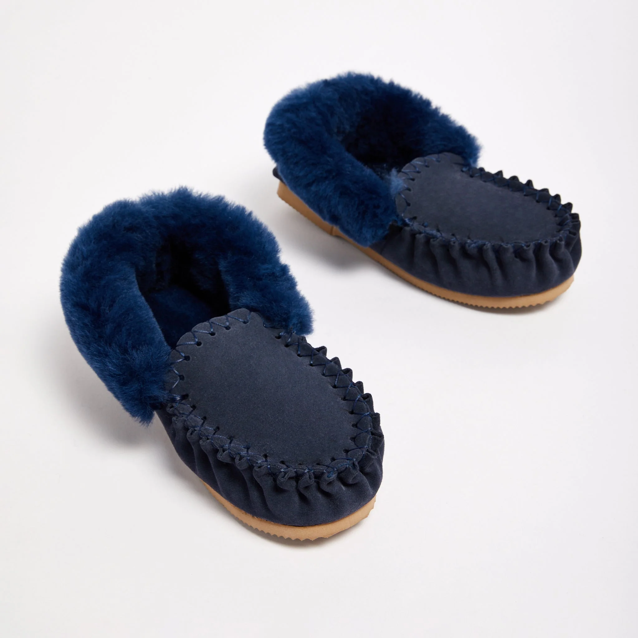 Women's Australian Moccasin - Image 17