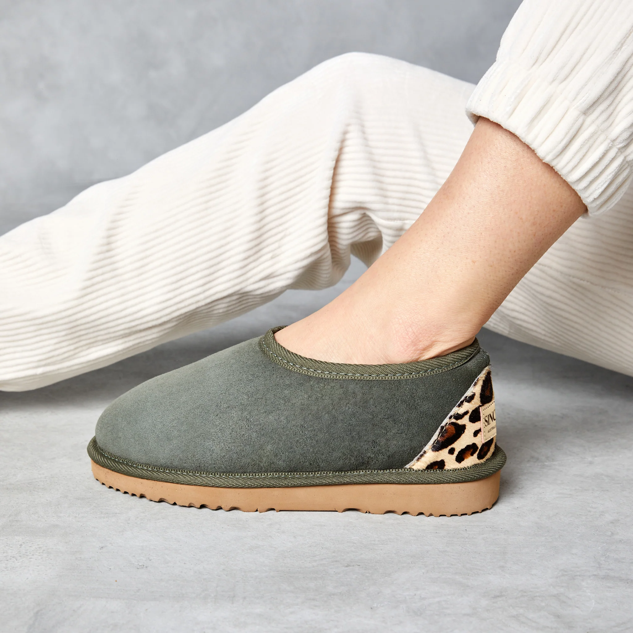 Women's Baby Leopard Halfie - Image 4