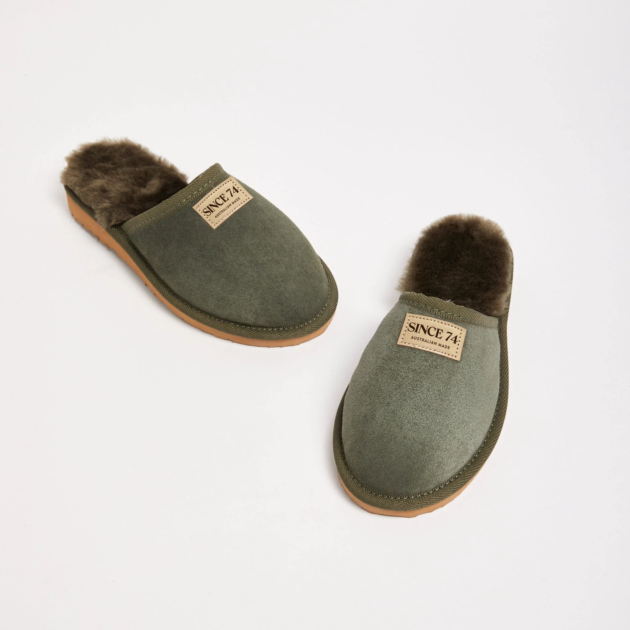 Women's Classic Slipper Natural - Image 11
