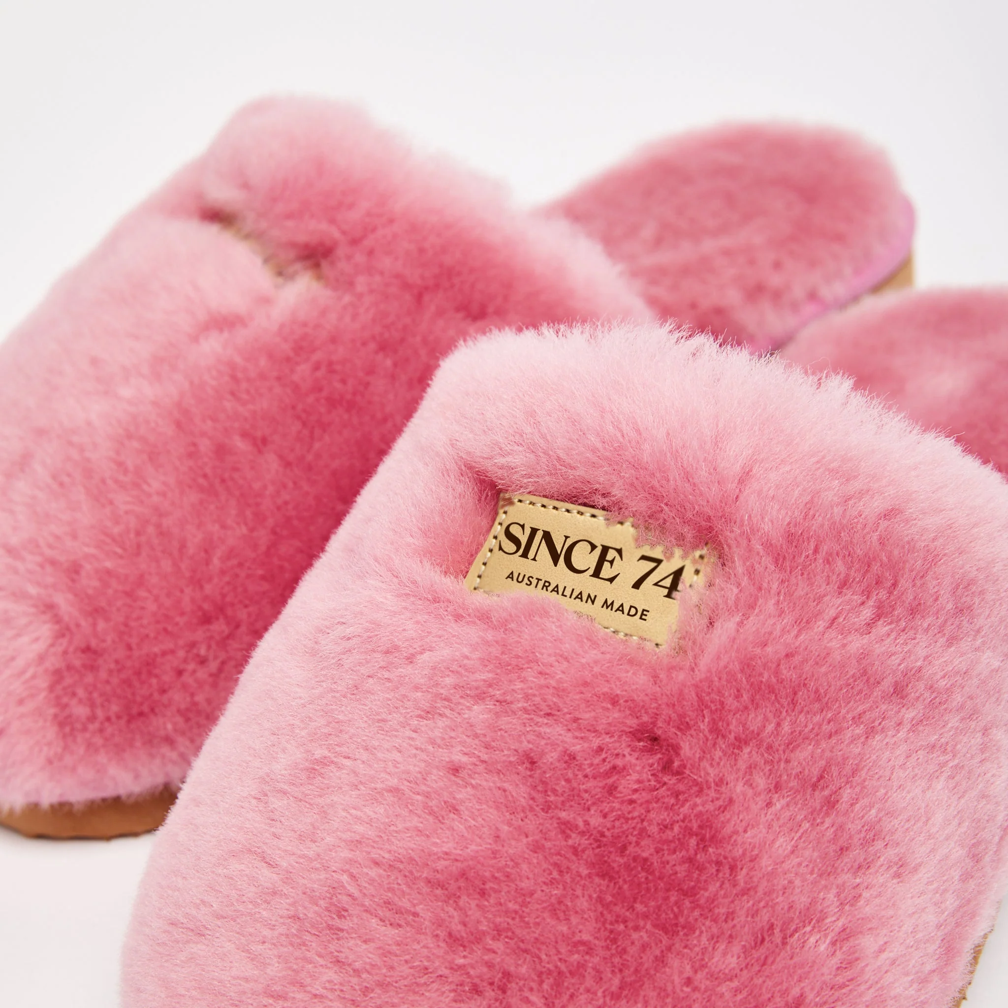 Women's Classic Fluffy Slipper - Image 3