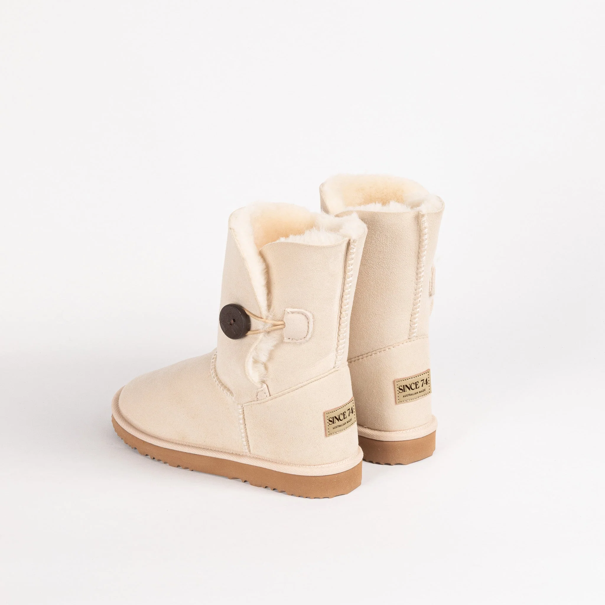 Women's Limited Edition Heritage Burleigh Button Mid - Image 15