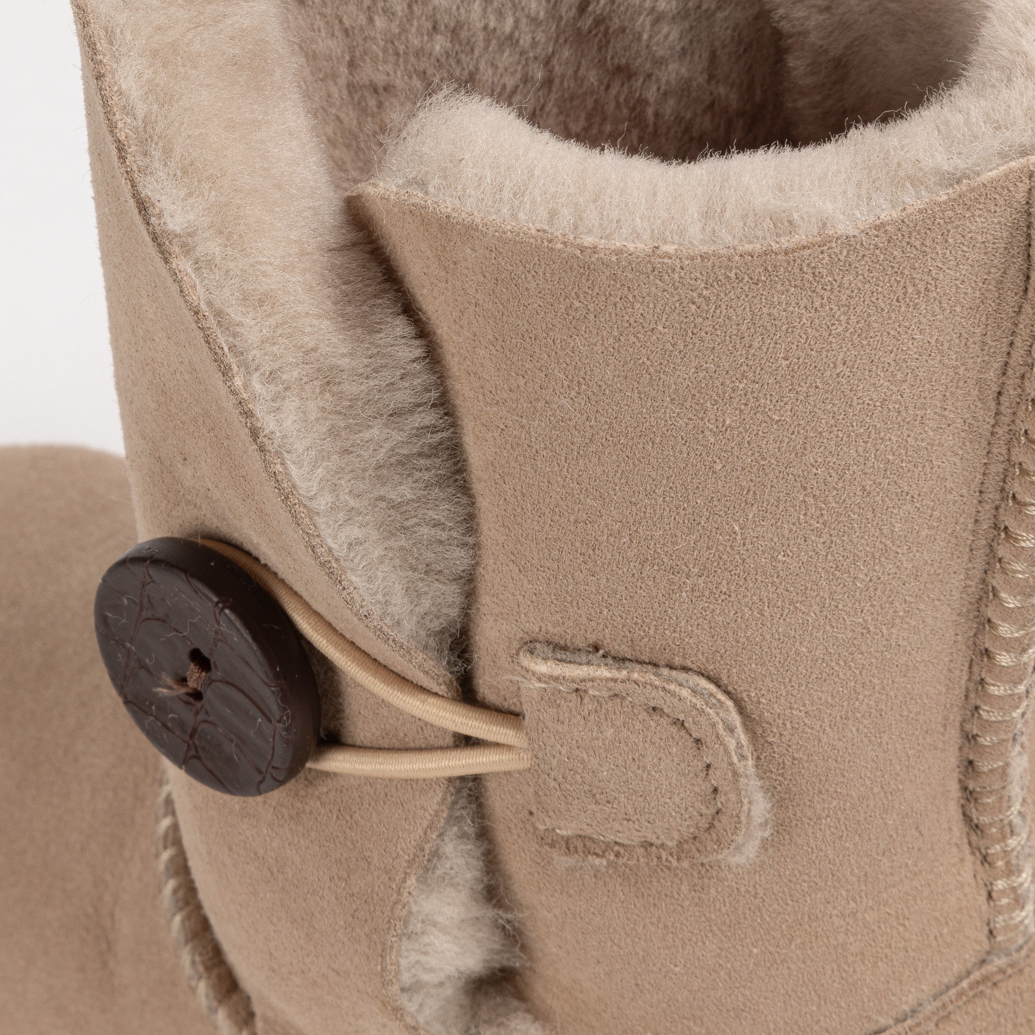 Women's Limited Edition Heritage Burleigh Button Mid - Image 8