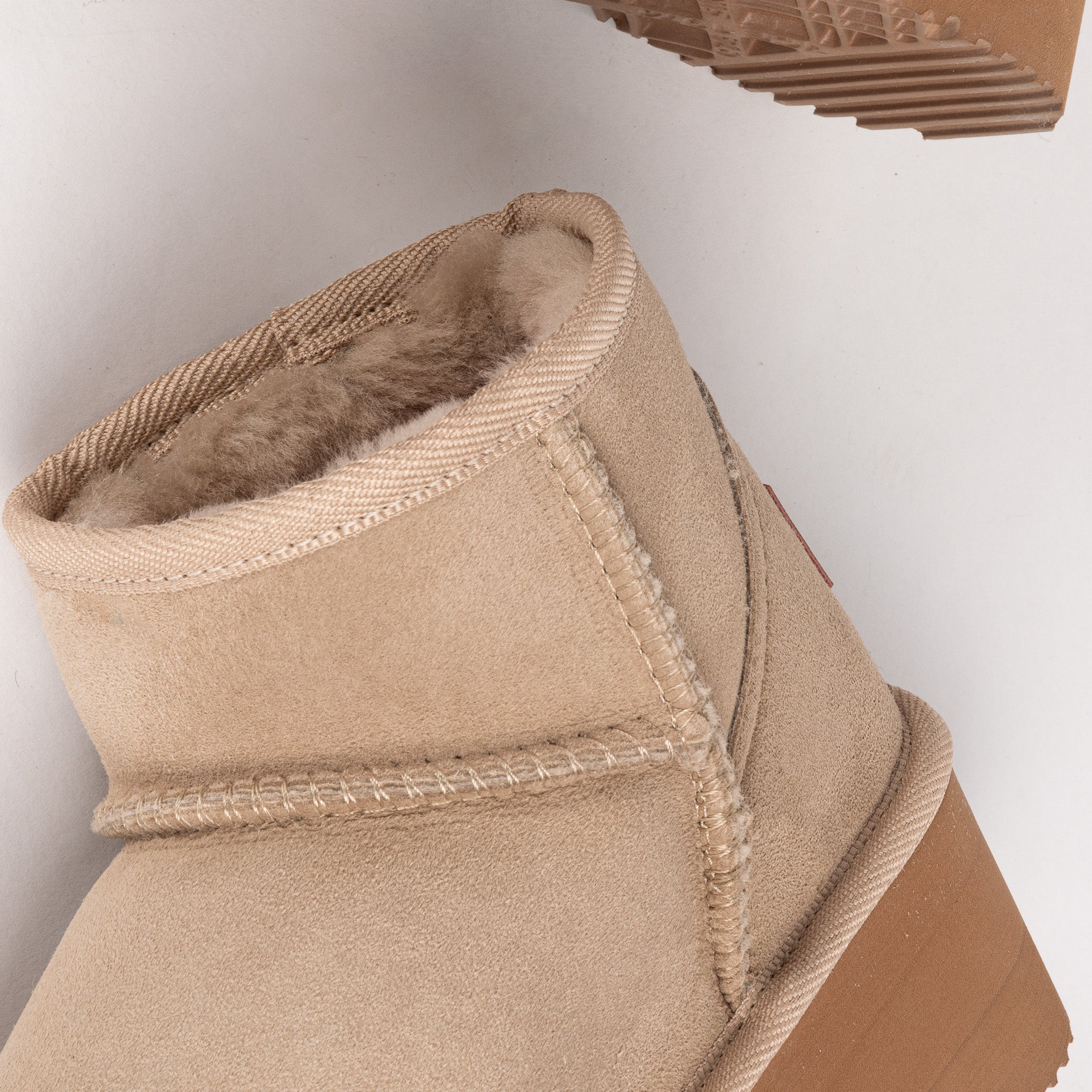 Women's Limited Edition Heritage Classic Ultra Mini Platform - Image 4