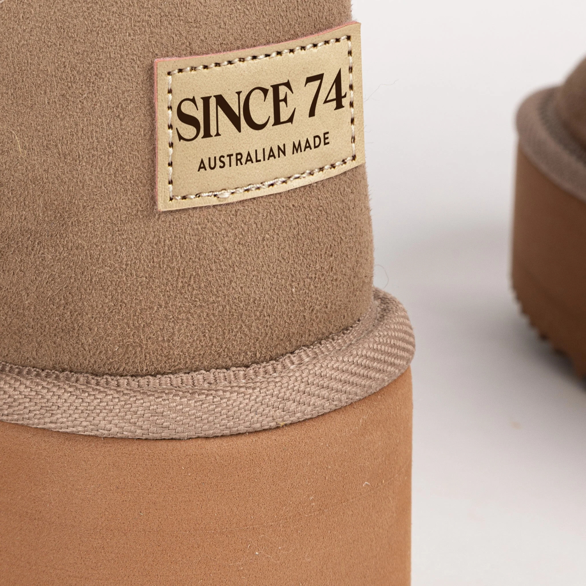 Women's Limited Edition Heritage Classic Ultra Mini Platform - Image 8
